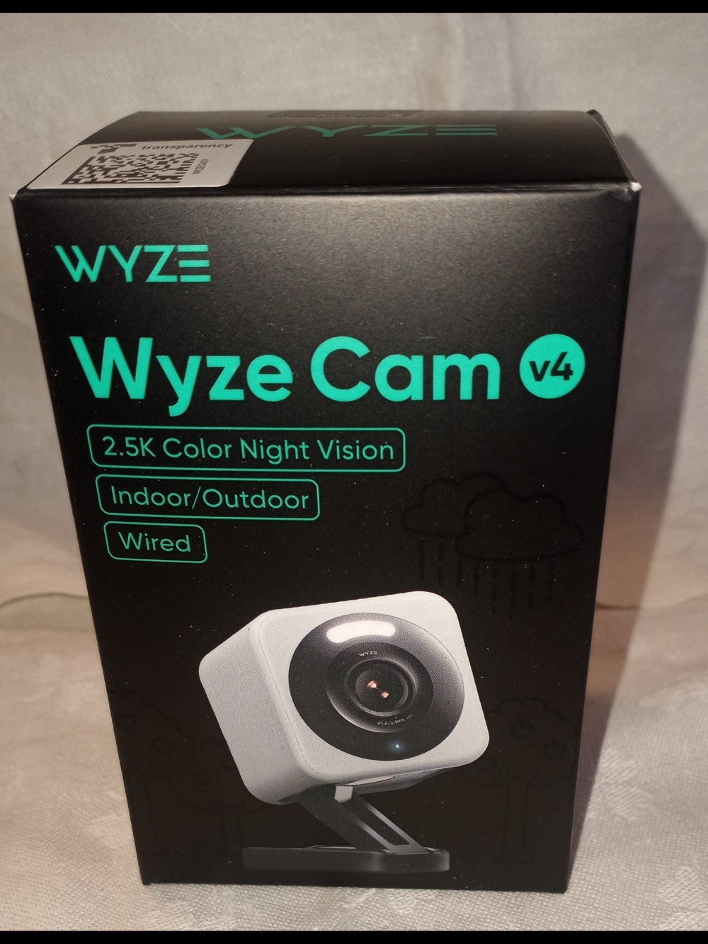 Wyze Cam v4 White and Black Security Camera Box